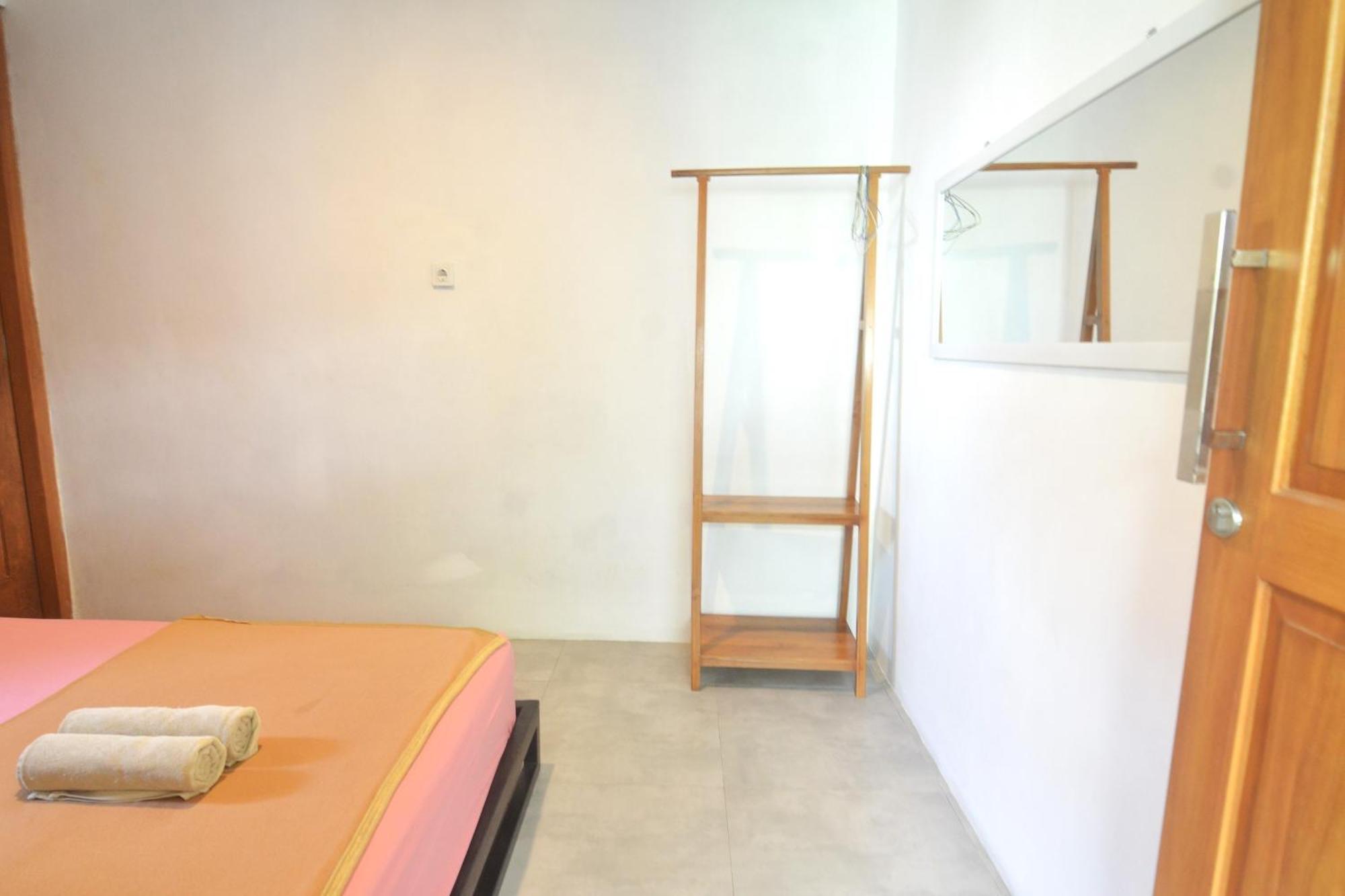 Apartament Bring In House Jogyakarta Zewnętrze zdjęcie